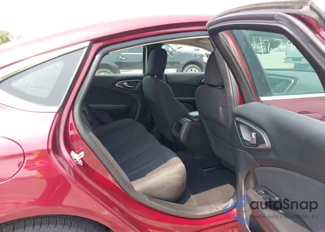 2015 Chrysler 200 Limited from USA, damaged, VIN 1C3CCCAB9FN586011